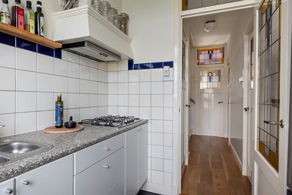 Medium property photo - Zaanenstraat 101, 2022 CM Haarlem